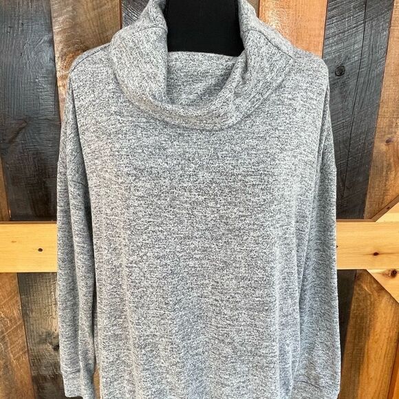 DIP cowl neck long sleeved gray heather knit top with drawstring bottom, sz  S. - Picture 3 of 7